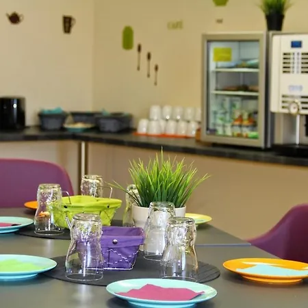 Aparthotel Adonis 3*