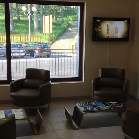 Aparthotel Adonis 3*