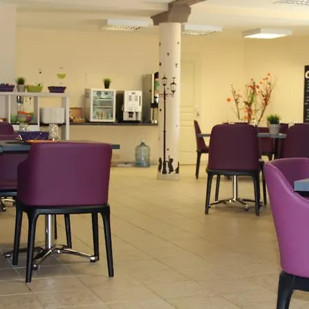 Apartahotel Adonis